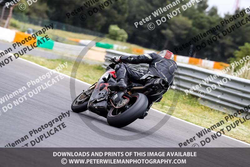 estoril;event digital images;motorbikes;no limits;peter wileman photography;portugal;trackday;trackday digital images